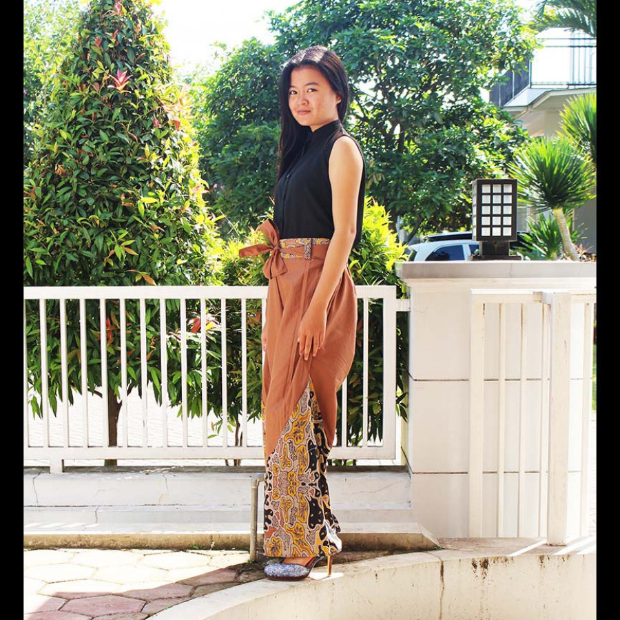 GESYAL Celana Panjang Kulot Wanita Batik Variasi Bawah