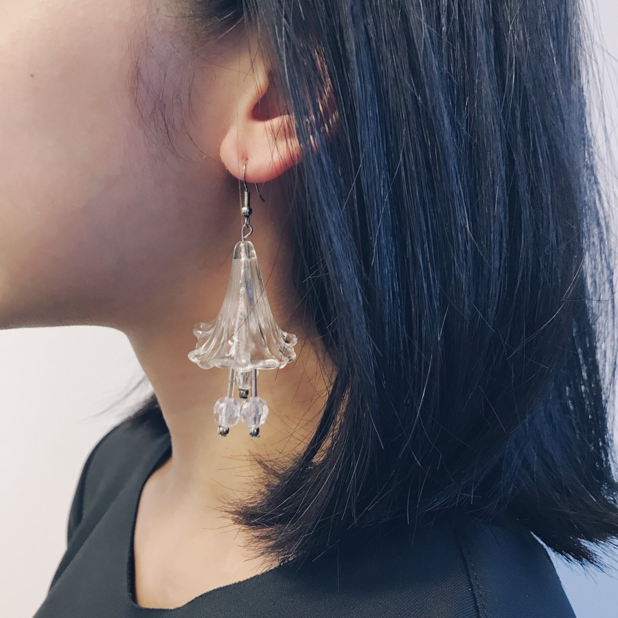 Zola earrings