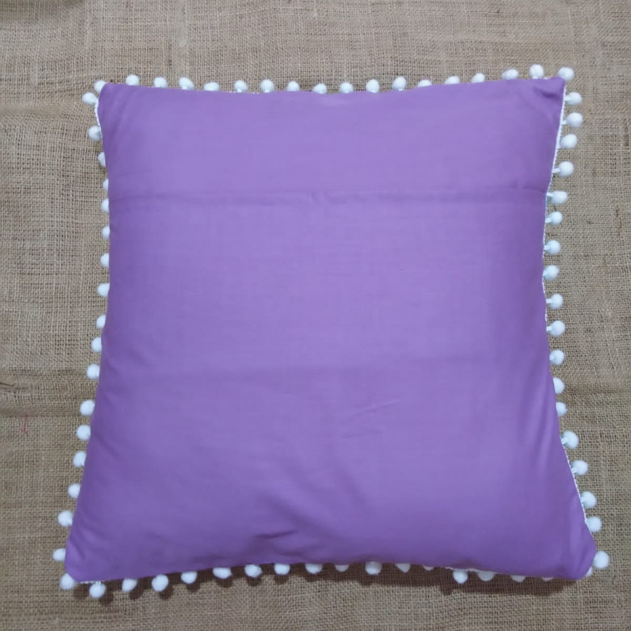 Satu Set Sarung Bantal Sofa Kombinasi Batik 04