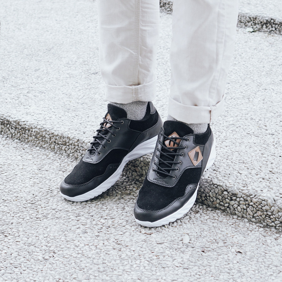 Lvnatica Footwear Volturi Black Sepatu Formal Sneaker Pria