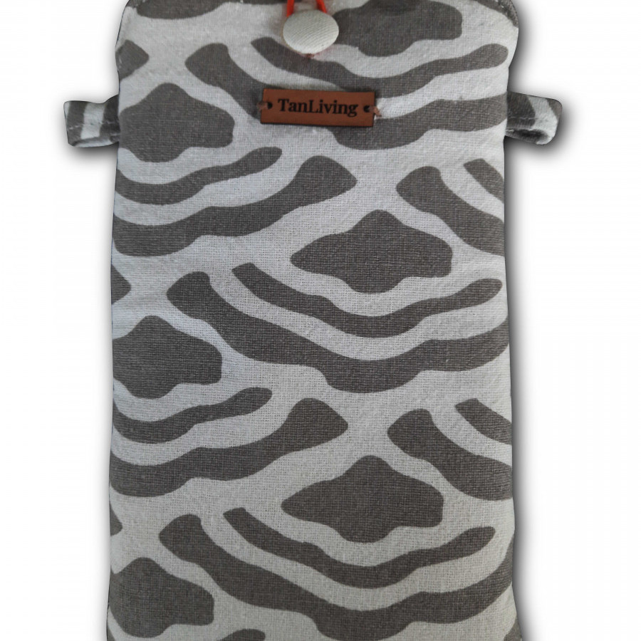 Phone Sleeve Omak Abu-abu