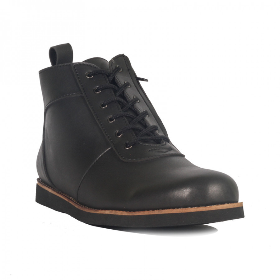 Lunatica Footwear Lyon Black | Sepatu Boots Pria