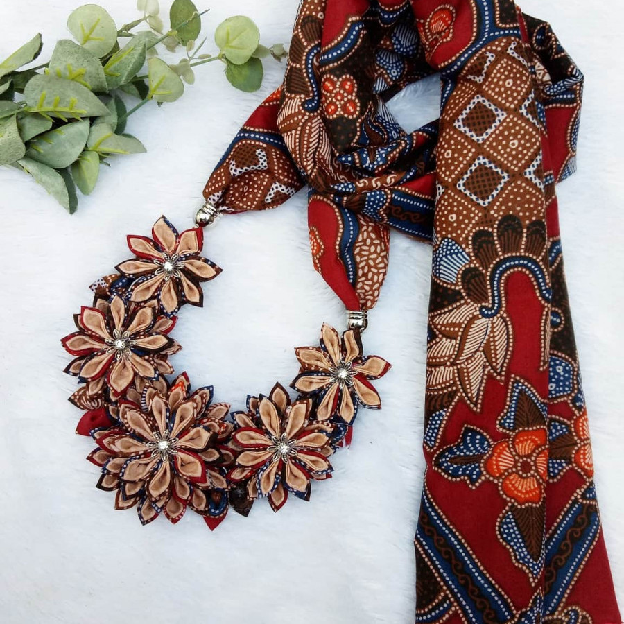 Kalung batik scarf LOTUS tumpuk