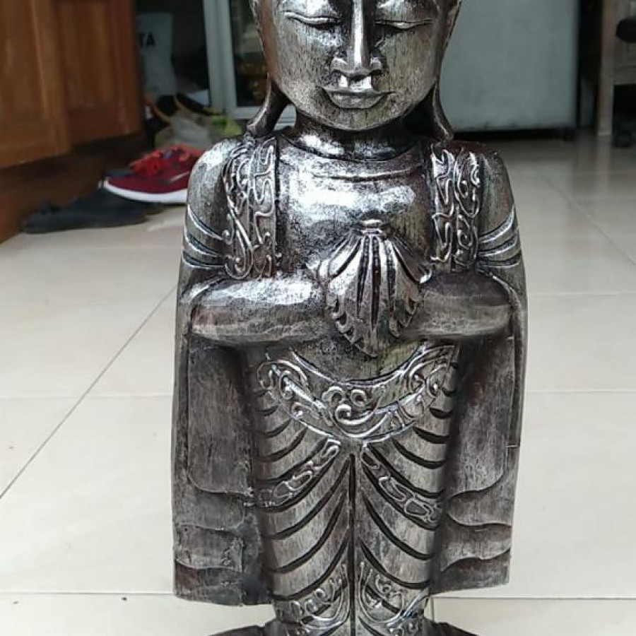 Budha Standing Lotus