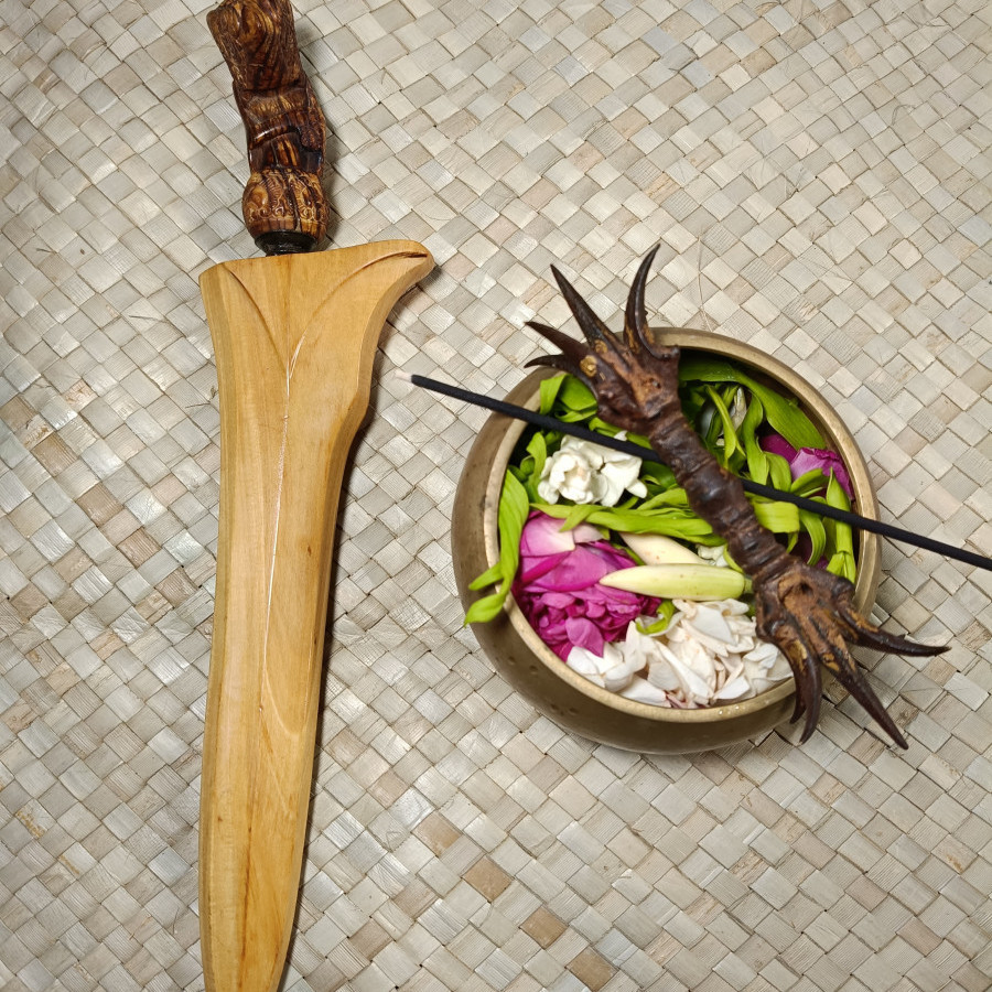 KERIS PUSAKA BERTUAH BETOK TEMUAN SUNGAI MUSI ERA SRIWIJAYA DEDER GADING ELSUBHA