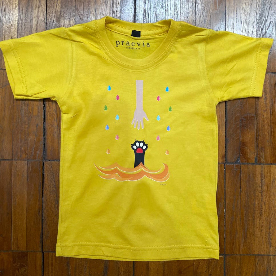 Helping Hands T-Shirt - Rescue Cat