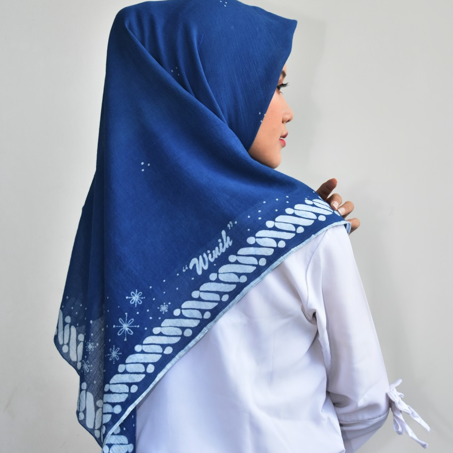 Hijab Batik Tulis WINIH Indigo