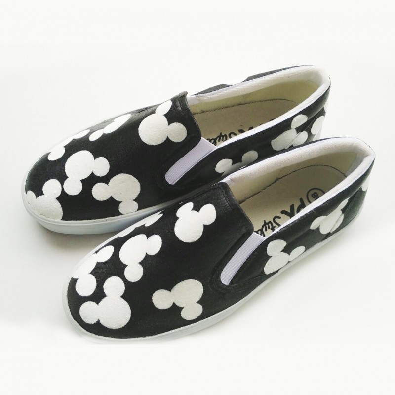 Sepatu Lukis Mickey Mouse Pattern