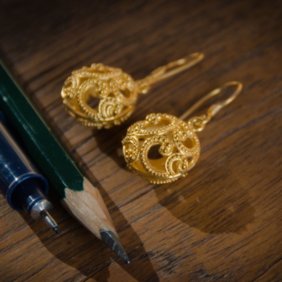 Anting Ombak Segara Gold Plated Dangle Earrings / E.759