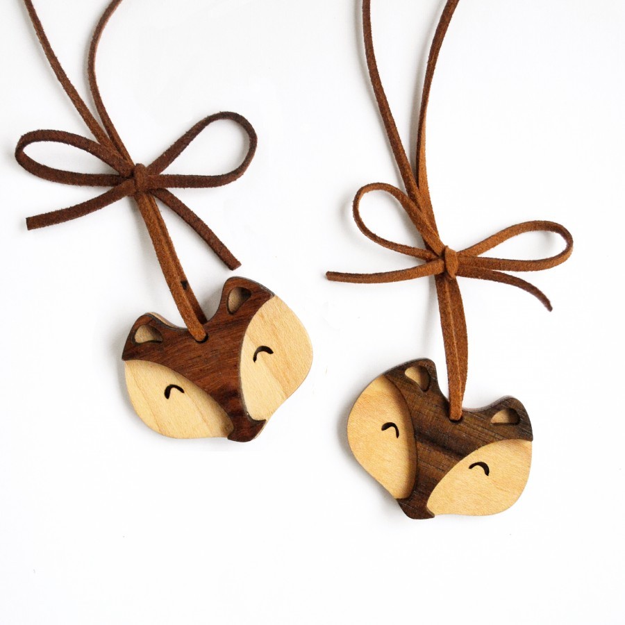 Cute Wooden Necklace (Fox)