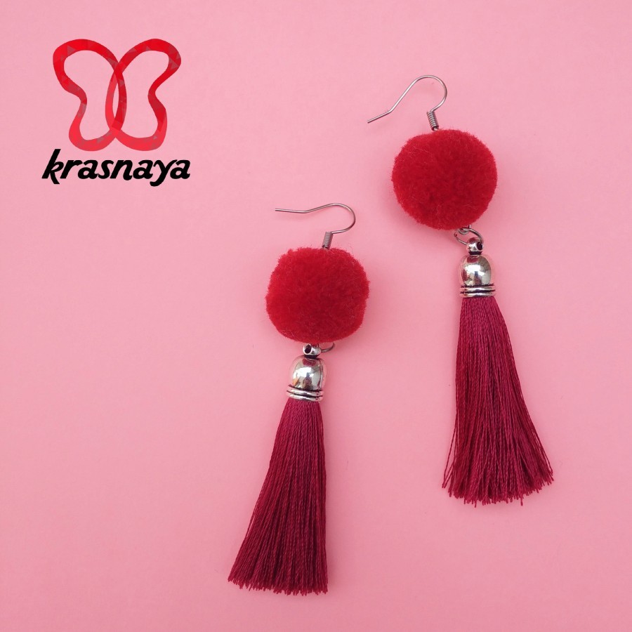 Hasil gambar untuk ANTING POM POM