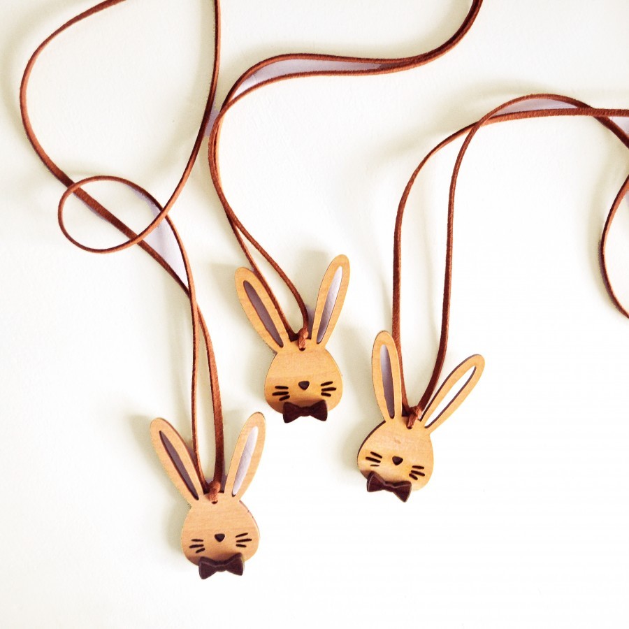 Cute Wooden Necklace (Rabbit)