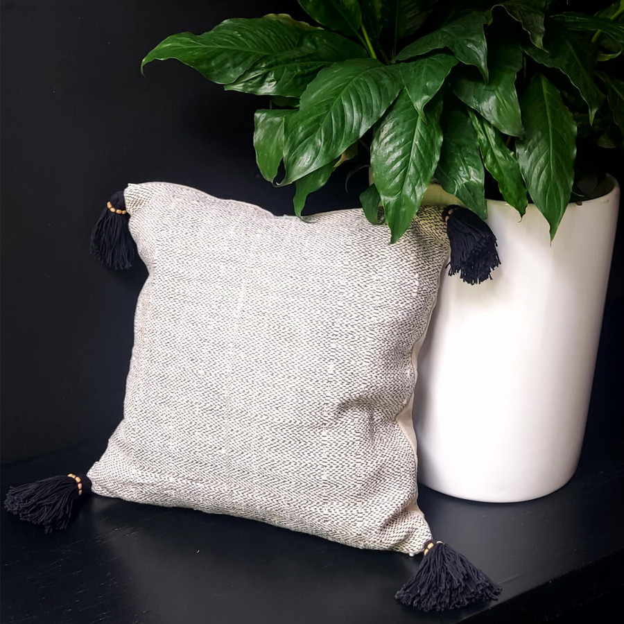 Cushion Cover Tenun Tassel - Cream