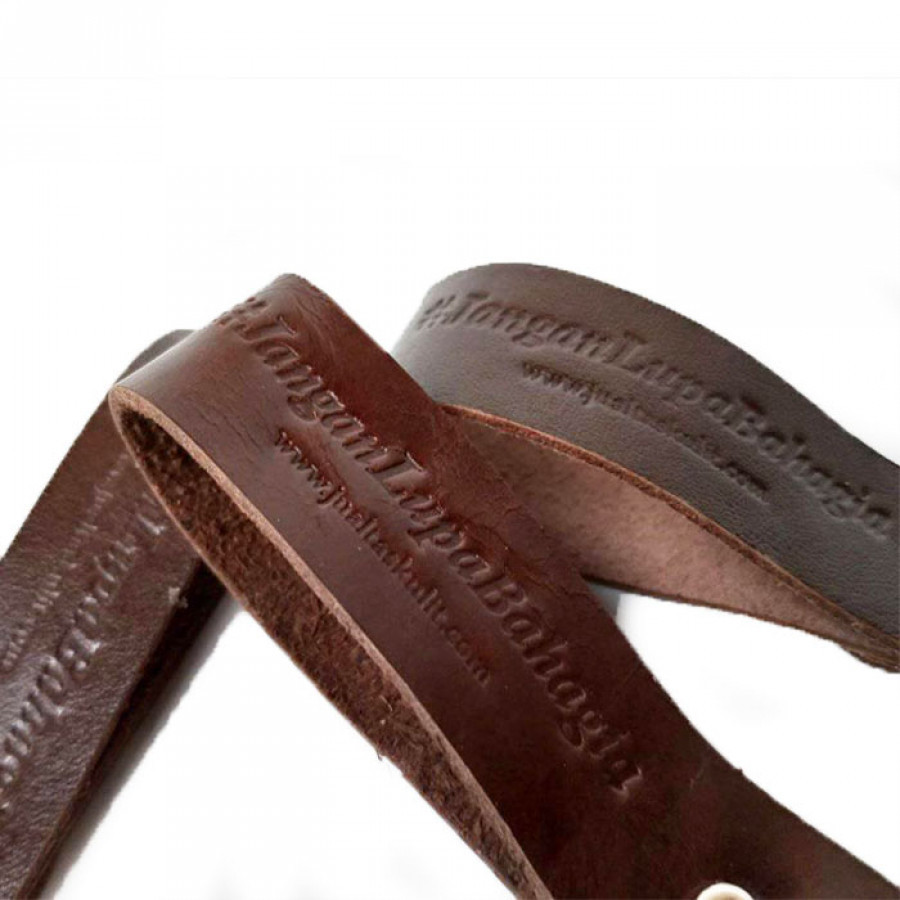 Gantungan Kunci Kulit Asli Jangan Lupa Bahagia Garansi 1 Tahun Warna Coklat Tua - Key Chain Leather
