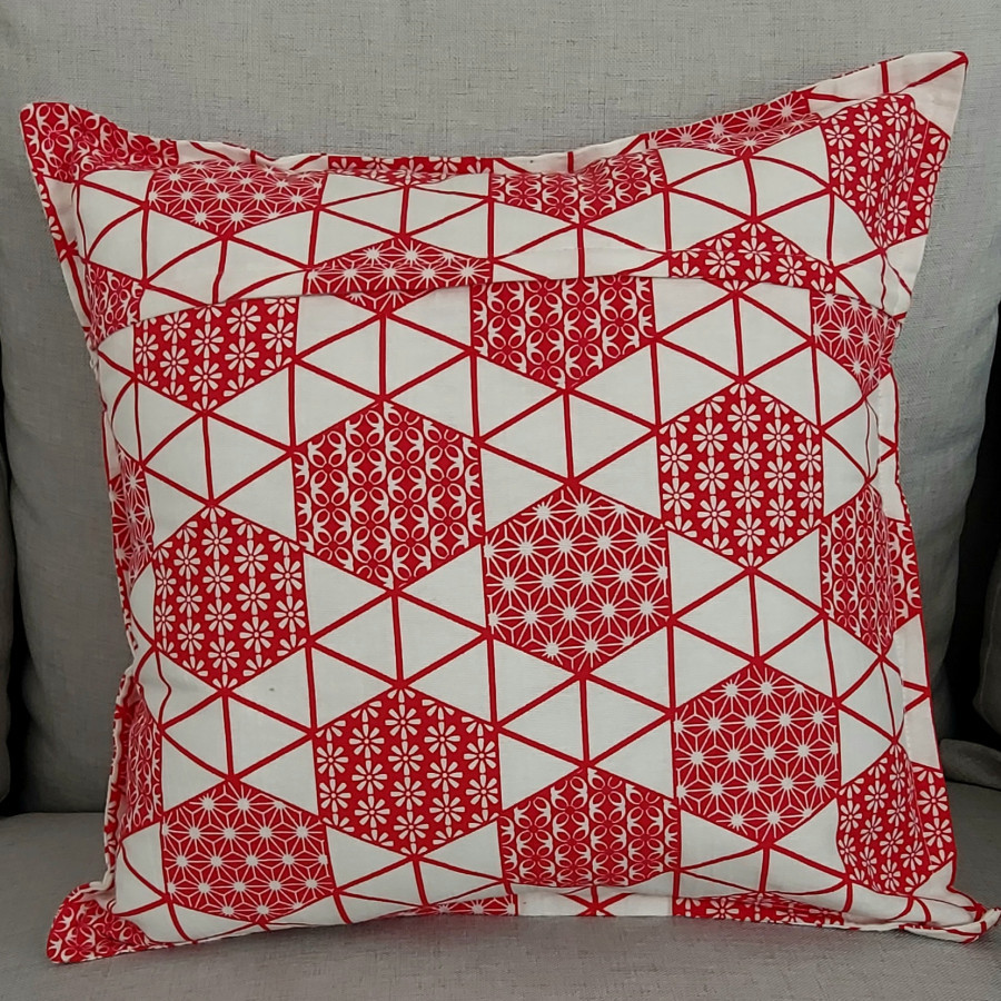 Cushion Cover Campursari 40x40 - Merah