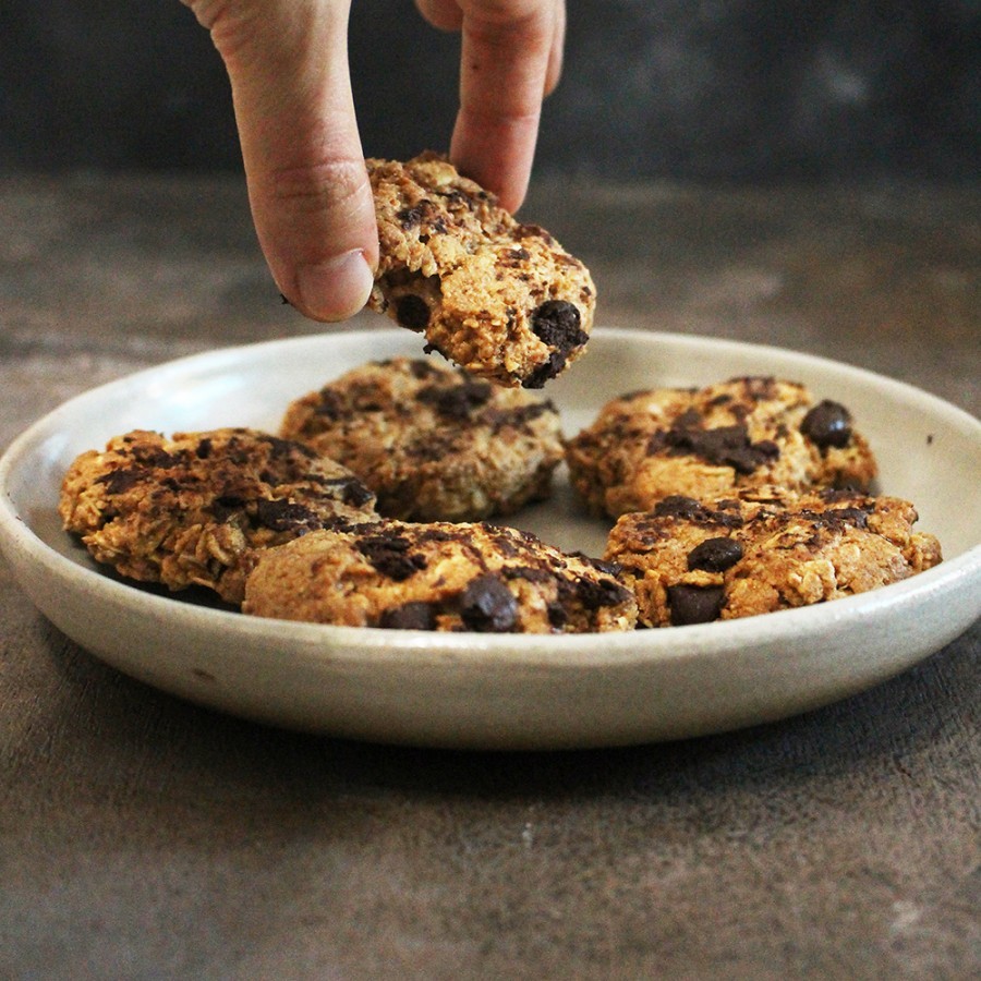 Vegan Chocolate Tahini Cookies