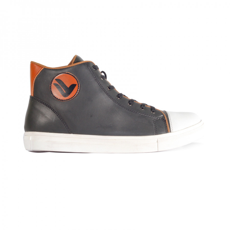 Lunatica Footwear Vaughan Black | Sepatu Sneaker Pria Casual