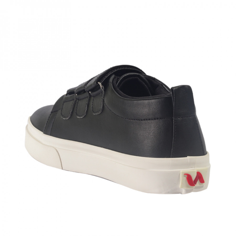 Meisie Black | Lvnatica Footwear Sepatu Sneaker Wanita Casual