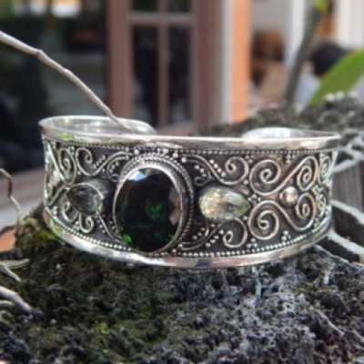 gelang-perak-motif-ukiran-bali-handmade-batu-green-quartz-100056