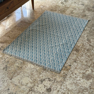 rugs-bali-ombak-karpet-biru-muda