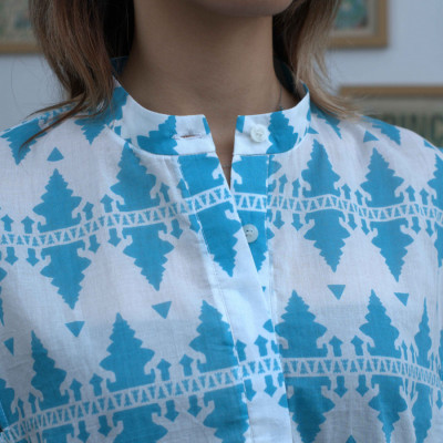 blus-sleeveless-sanctum-blue