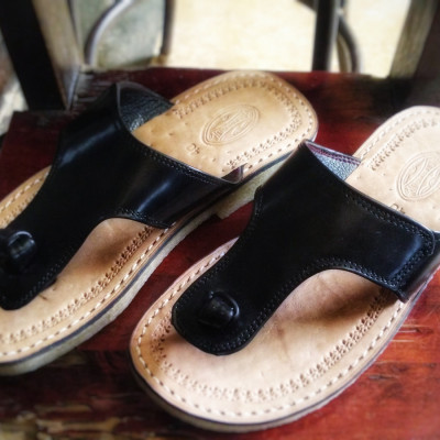 sandal-kulit-handmade
