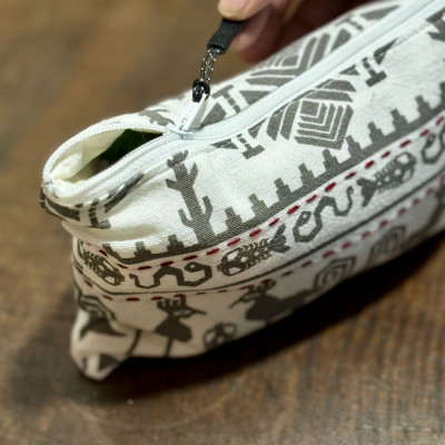 pouch-sashiko-sumba-grey