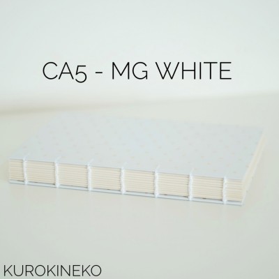 handmade-notebook-a5-white-coptic-stitch-binding