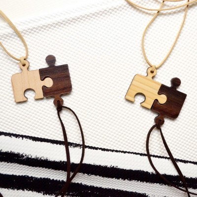 puzzle-wooden-necklace-2-in-1