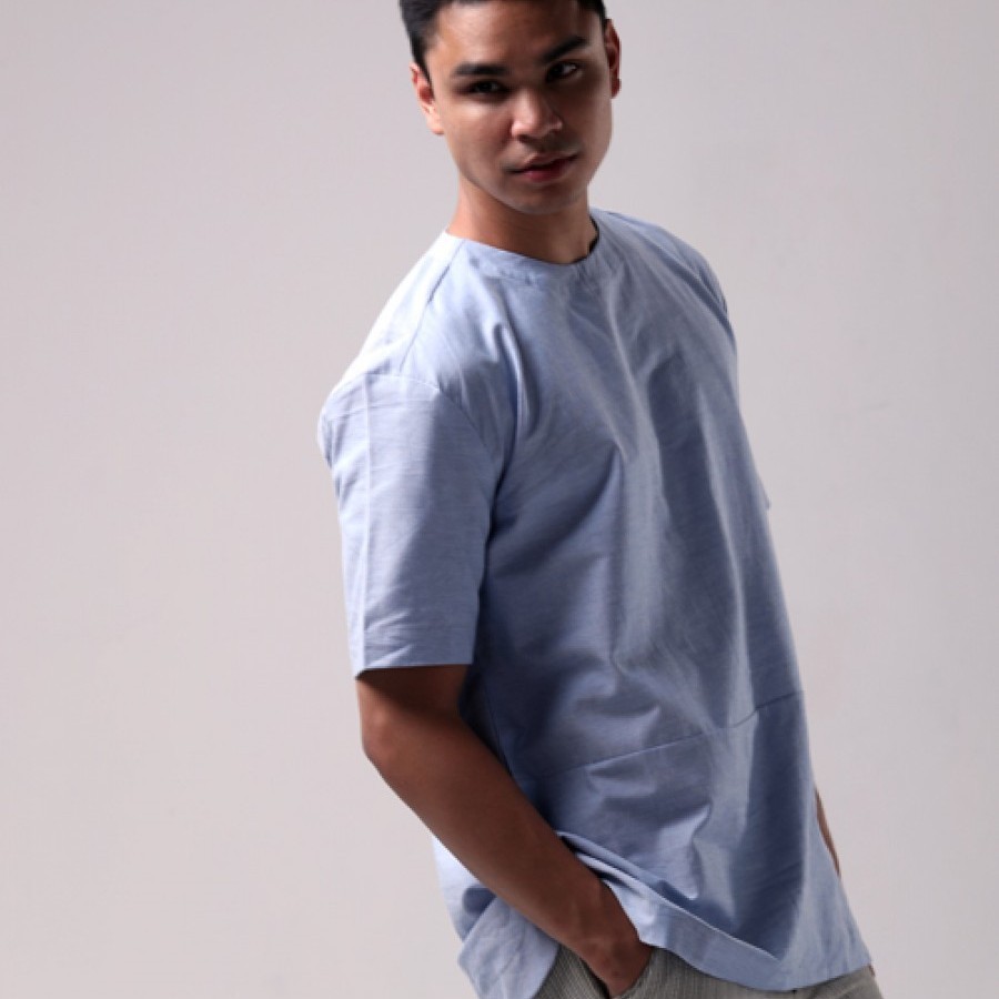 SOLD OUT. new blue cotton chambray short sleeves shirt